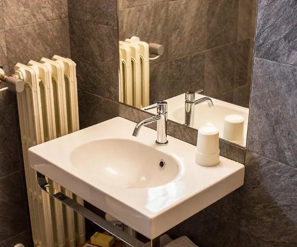 Hotel Ristorante Cuccini 3*